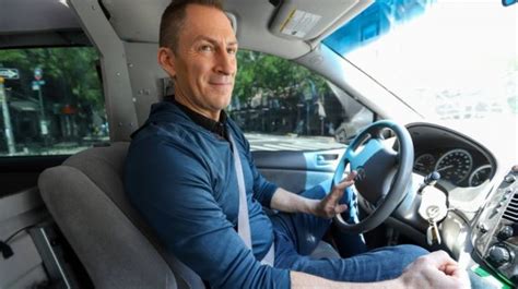 Inside The ‘cash Cab With Host Ben Bailey Amnewyork