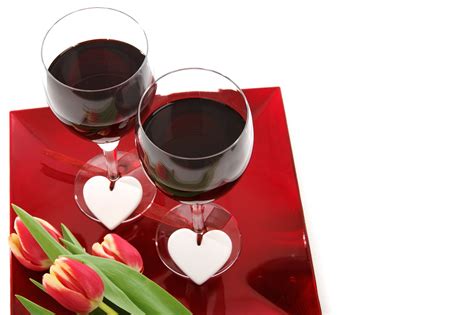 5 Valentine S Day Wine Picks For Every Kind Of Valentine Foodgressing
