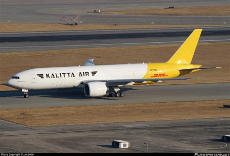 N772CK Kalitta Air Boeing 777 F1H Photo By Jan Seler ID 1026183