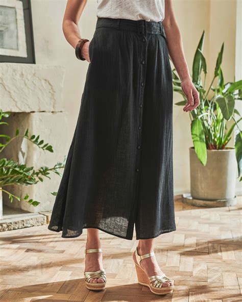 Black Lightweight Linen Button Skirt Pure Collection