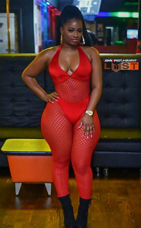 Milliemucho Fashion Lady In Red Curvy Girl