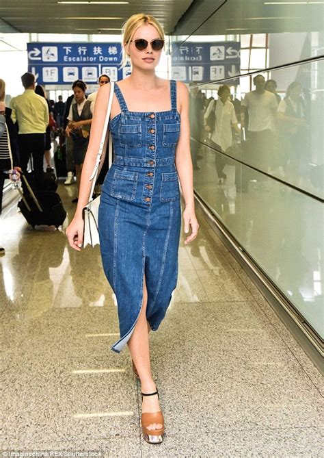 Margot Robbie Shows Off Her Casual Style In Tight Jean Dress And Platform Shoes In Beijing
