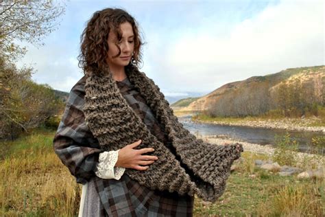 Outlander Cowl Knitting Pattern For Claire S Chunky Scarf Etsy Canada