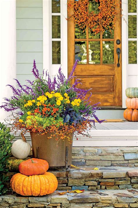 33 Fall Flowers And Container Ideas For A Gorgeous Autumn Garden