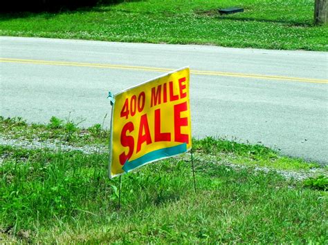 Gone Walkabout 2: 20 Miles of a 400 Mile Yard Sale