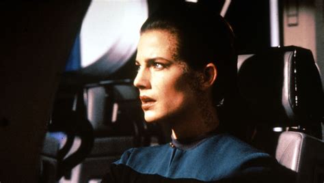 A Binge Watching Guide To Star Trek Deep Space Nine S Jadzia Dax