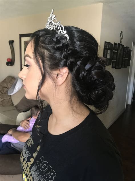 Pin By Emily Rodriguez On Quince Hairstyles Quince Hairstyles