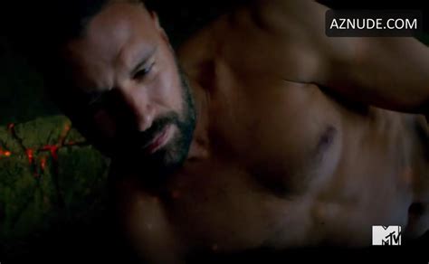 manu bennett sexy scene in the shannara chronicles aznude men