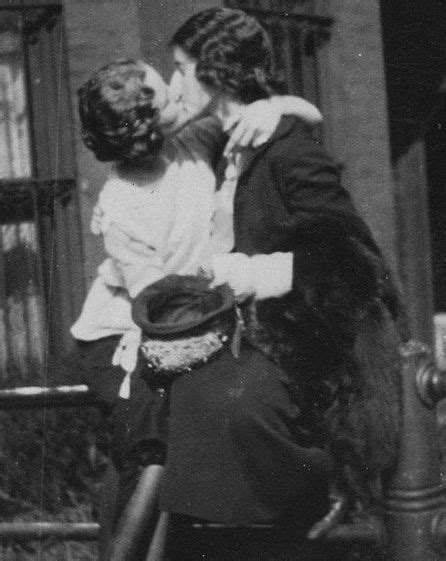 Lesbian Vintage Couple Kissing Vintage Couples Vintage Lesbian Girls In Love