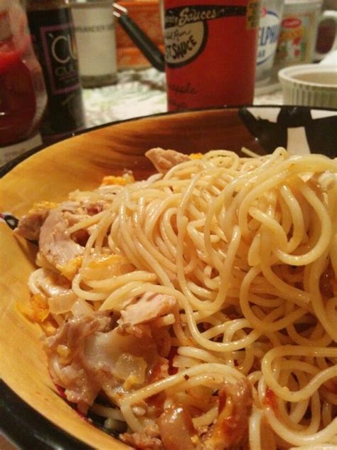 Place the cooked chicken and vegetables on a bed of cooked pasta, and serve it family style in a large bowl or platter. Pioneer woman's chicken spaghetti | Dinner tonight ...