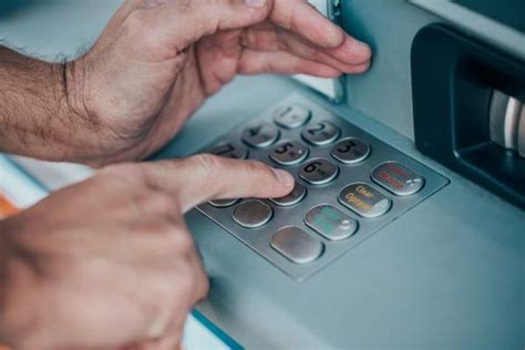 Top 8 Retail Banking Trends And Predictions For 2021