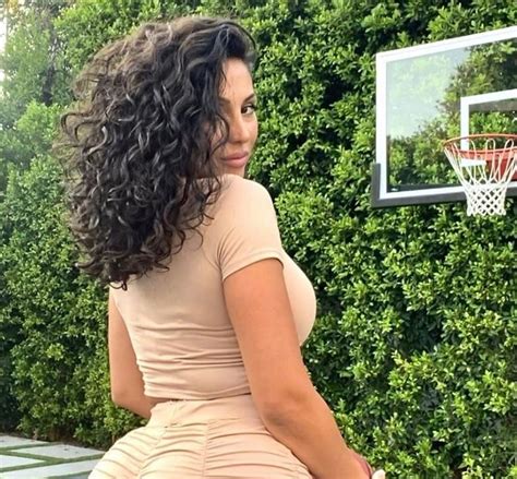 Reggie Bush S Wife Lilit Avagyan S Age Net Worth Wedding More