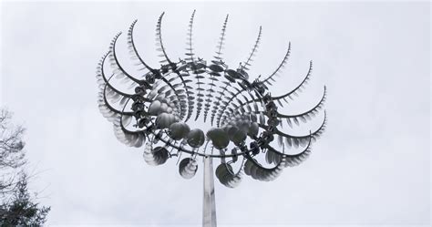 Beautiful Giant Kinetic Art Sculptures Powered By The Wind