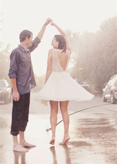 Romantic Couples Photography In Rain 20 Dancing In The Rain