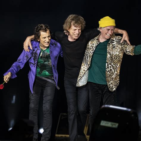 Rolling Stones anunciam lançamento de disco inédito em 2023 Rádio