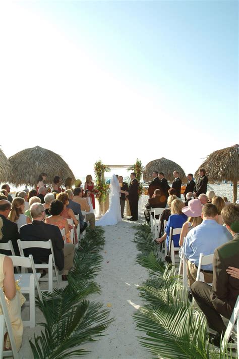 Wedding Aisle With Palm Fronds Beach Wedding Aisles Palm Wedding Fiji