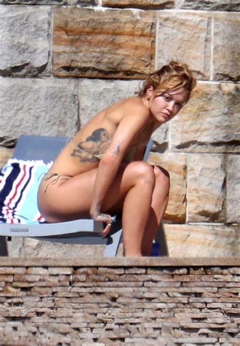 Rita Ora Displays Her Nude Tits And Sexy Bikini Body In Sydney