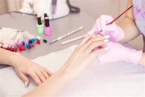 Manicurist Does Nail Care In A Beauty Salon Stock Image Image Of Finger Cosmetics 182609333