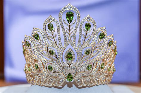 Miss Universe Thailand 2022 Unveils Power Of Resilience Crown By Mouawad Queen Jewelry