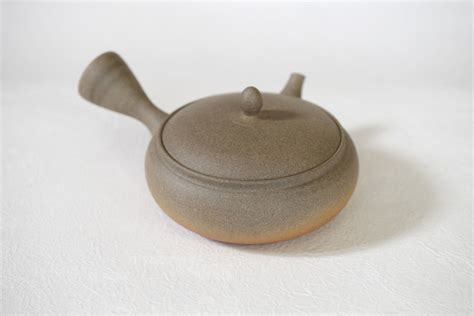 Tokoname Japanese Tea Pot Gyokko Pottery Tea Strainer Flat Shape