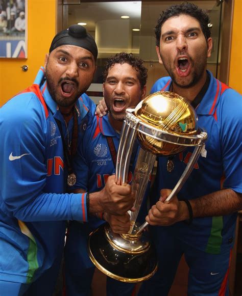 Indian Team After Winning World Cup Picz