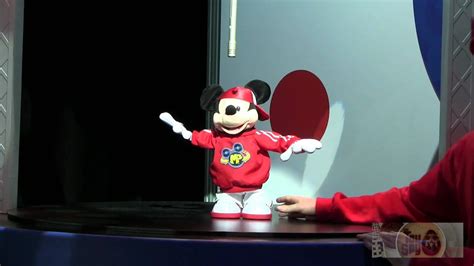 Master Moves Mickey M3 2012 New York Toy Fair The Toy Spy Youtube