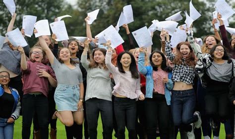 Gcse Results Day 2019 How To Convert A G Grades To New Grade