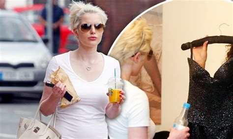 Coronation Streets Helen Flanagan Set To Ditch Grungy New Look For