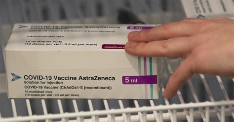 Medications listed here may also be marketed under different names in different countries. L'Union européenne autorise le vaccin d'AstraZeneca