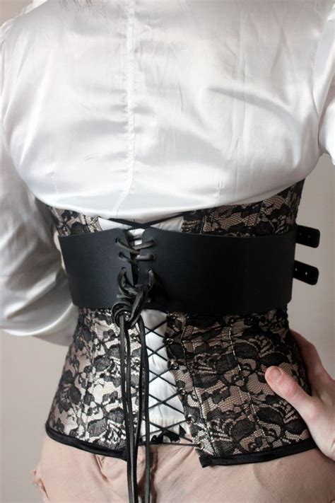 ThrowBack Back View Of The Leather Underbust Belt With Corseting