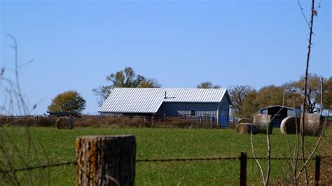 Rural Vs Urban Behind The Political Divide In America