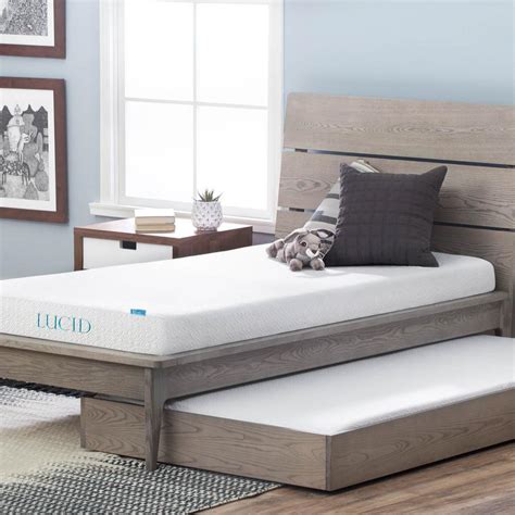 We've specifically designed this mattress to keep even the warmest sleepers cool. Lucid 5 in. King Dual Layer Gel Memory Foam Mattress ...