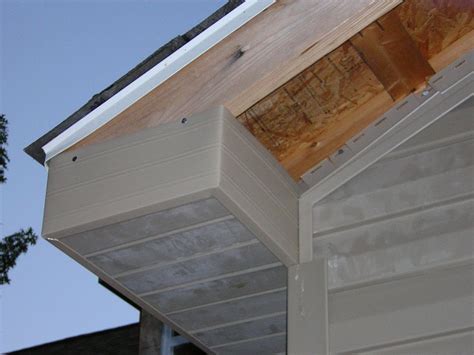 Learn how to install hardietrim® boards over rake and fascia boards in this. How to Install Soffit