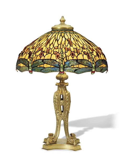 TIFFANY STUDIOS A DROPHEAD DRAGONFLY TABLE LAMP CIRCA 1910