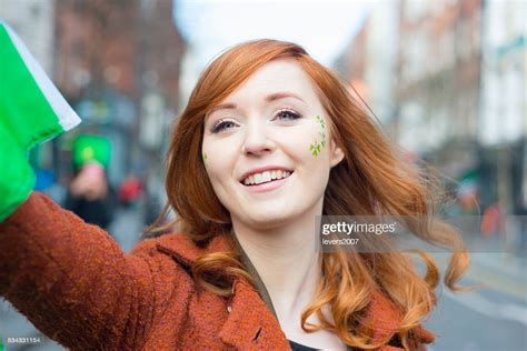 Red Haired Irish Girl At St Patricks Day Parade Stock Photo Getty Images