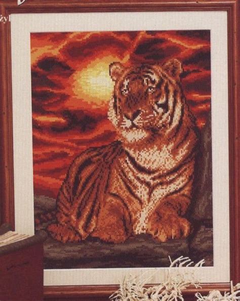 Tiger 1 Of 6 This Site Has Hundreds Of Cross Stitch Patterns Cross