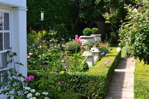 Traditional English Garden
