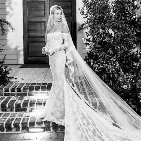 Hailey Biebers Bridal Beauty Squad Revealed The Makeup The Hair And