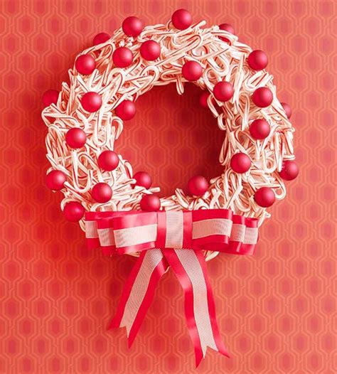 3 Diy Candy Cane Wreath Mandj Blog