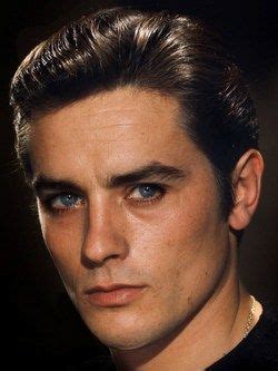 Born 8 november 1935) is a french actor and businessman. Alain Delon âge : 82 ans