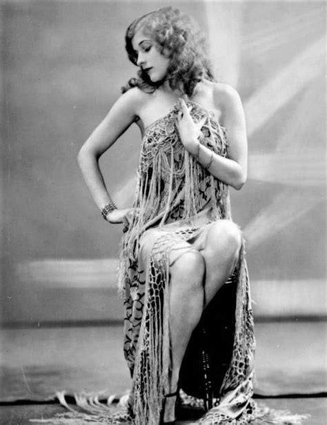A Ziegfeld Follies Girl In An Alluring Pose X Photo Re Print On