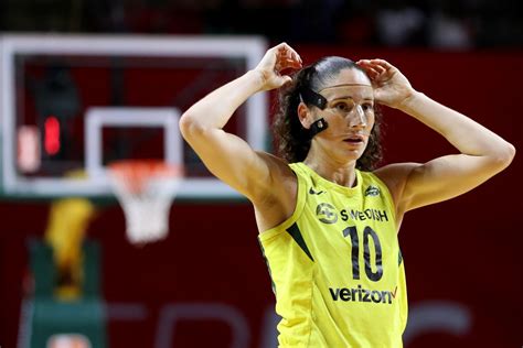 Sue Bird Attends Denver Nuggets Practice Chats With Team Executives