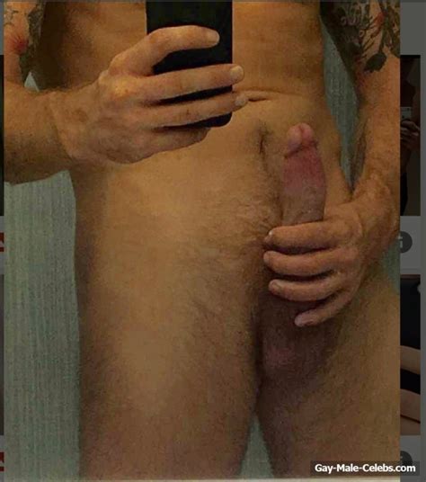 Drake Bell Leaked Frontal Nude Selfie Photos The Men Men