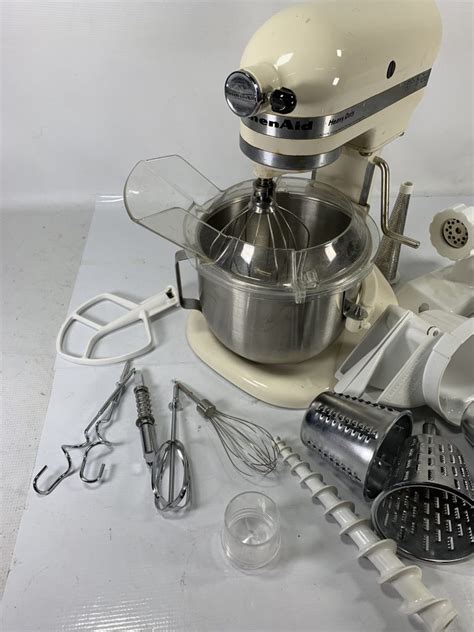 I need a mixer to make the occasional loaf or 2 of bread, say once a fortnight or so, that can knead pasta and pizza dough and for cake, pavlova & cookie making. KitchenAid Heavy Duty Mixer Model K5SS W/Assorted ...
