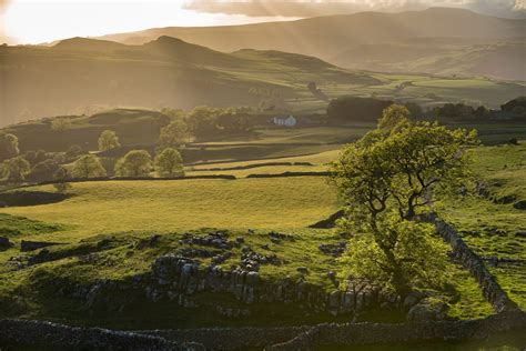 Staying Safe This Weekend Yorkshire Dales National Park Yorkshire