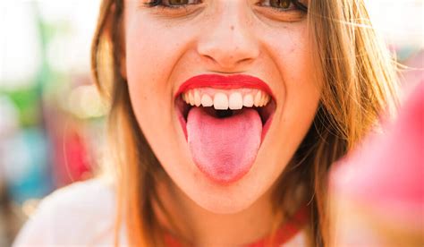 pourquoi le simple fait de tirer la langue peut vous permettre d avoir moins chaud en seulement