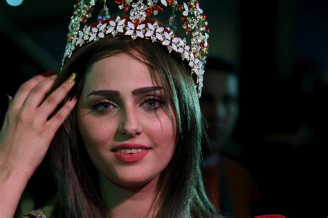 ISIS Threatens To Kidnap Iraq S Beauty Queen Shayma Qasim