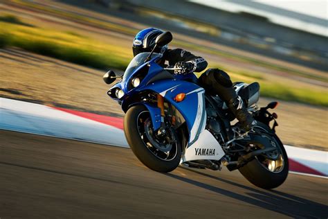 Yamaha Yzf R1 ~ International Motor Sport