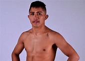 Regresa 'Rey' Martínez para exponer su título de boxeo