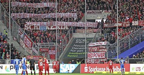 312,657 likes · 1,974 talking about this. Bizarre taferelen bij Hoffenheim - Bayern München ...